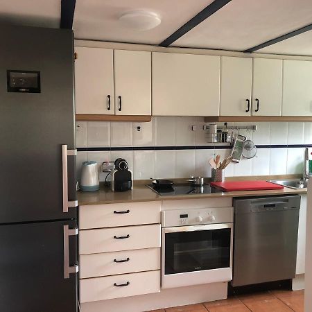 Duplex Deli Apartment Кадакес Екстериор снимка
